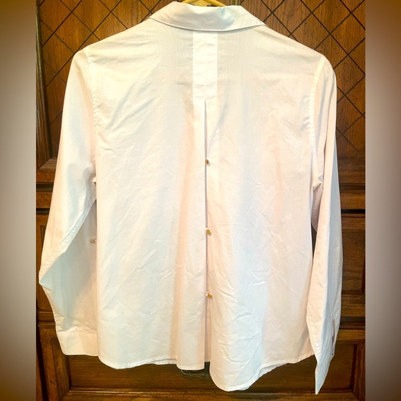 Size petite L white button down with button down back detail - Picture 2 of 3